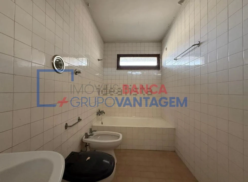 Apartamento T3 para Venda em Fafe Foto 18