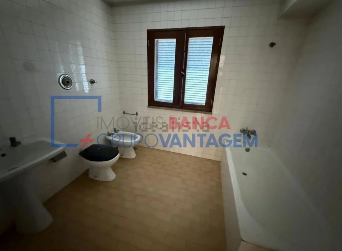 Apartamento T3 para Venda em Fafe Foto 27