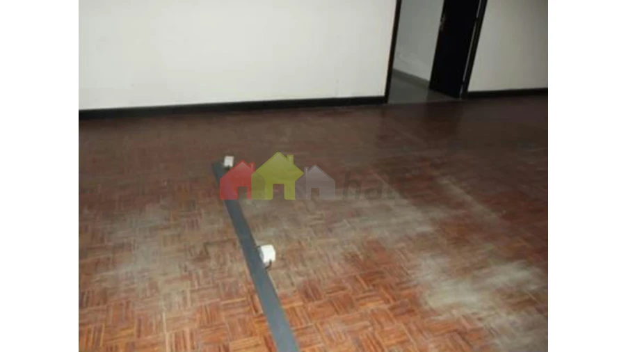 Loja para Arrendamento em Évora (São Mamede, Sé, São Pedro e Santo Antão) Foto 9