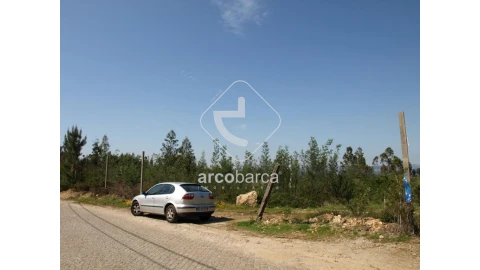 Terreno para Venda em Sandim, Olival, Lever e Crestuma