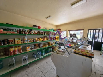 Loja para Venda em Almagreira