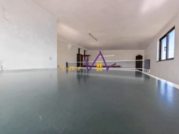 Loja para Venda em Almagreira