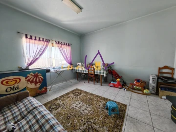 Loja para Venda em Almagreira