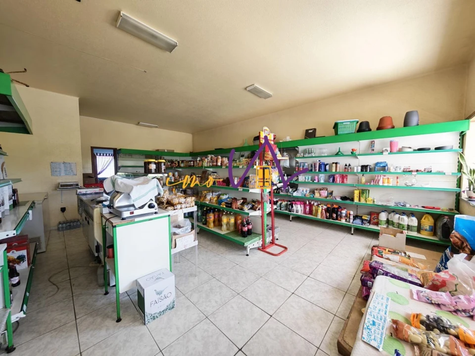 Loja para Venda em Almagreira Foto 17