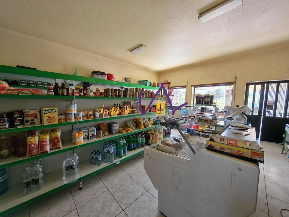 Loja para Venda em Almagreira Foto 18