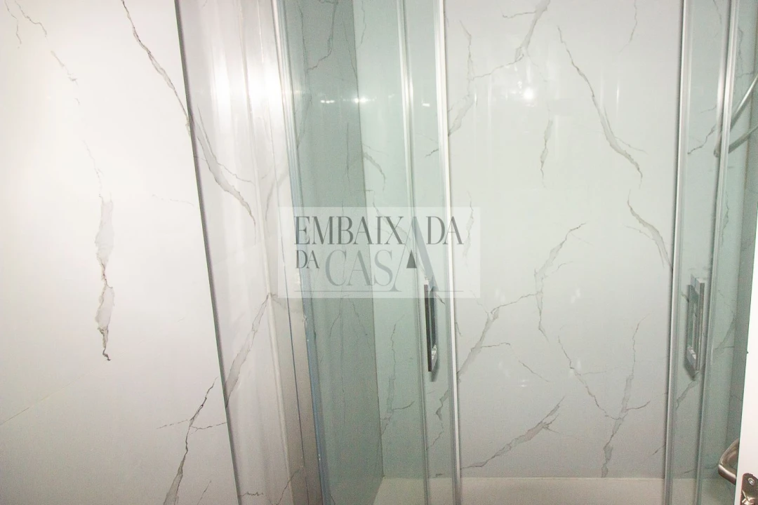 Apartamento T2 para Venda em Benfica Foto 22