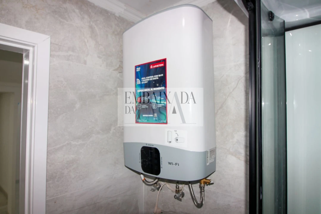 Apartamento T2 para Venda em Benfica Foto 11