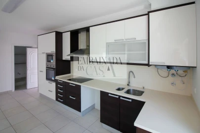 Moradia T3 para Venda em Ericeira