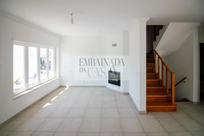 Moradia T3 para Venda em Ericeira