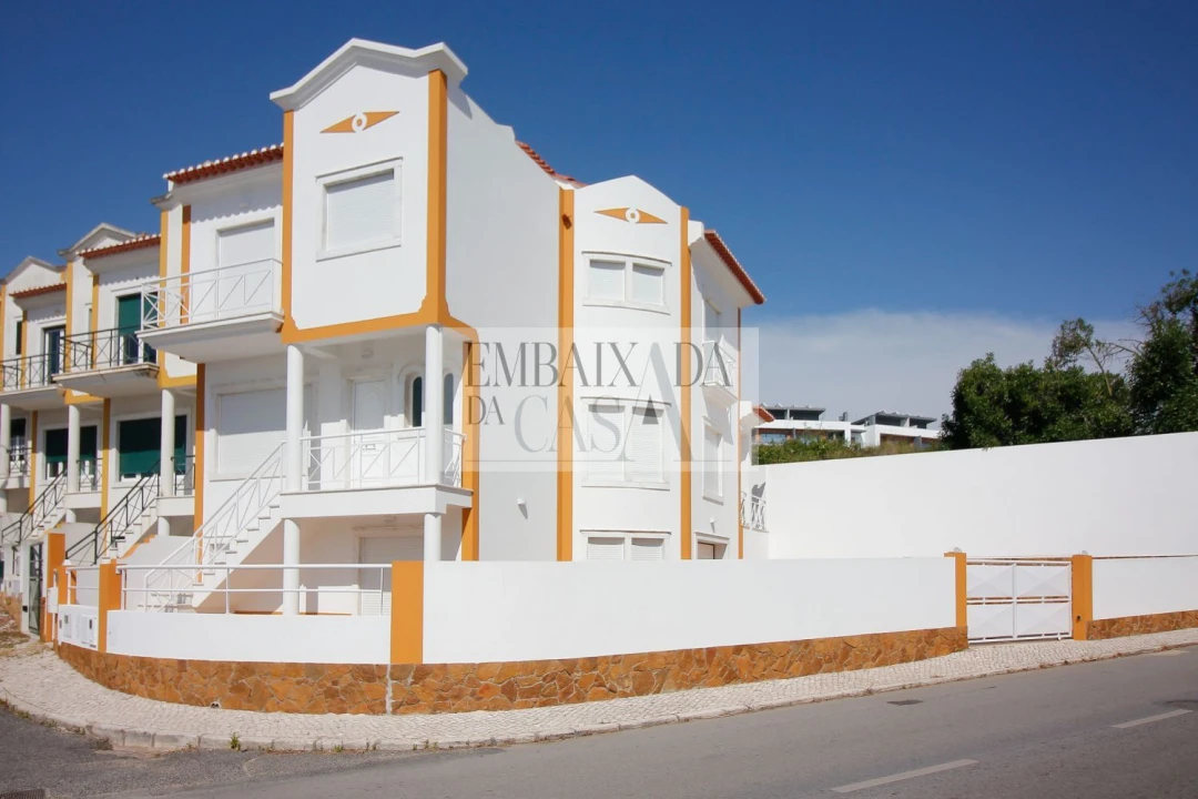 Moradia T3 para Venda em Ericeira Foto 41