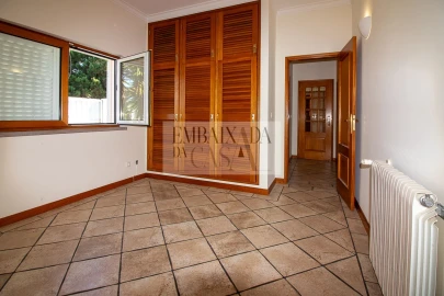 Moradia T3 para Venda em Sesimbra (Castelo)