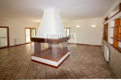 Moradia T3 para Venda em Sesimbra (Castelo)