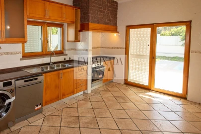 Moradia T3 para Venda em Sesimbra (Castelo)