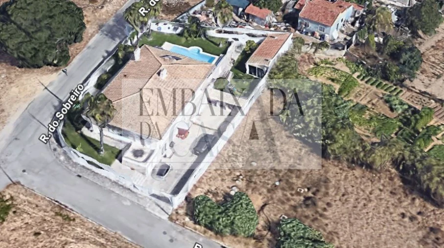 Moradia T3 para Venda em Sesimbra (Castelo) Foto 2