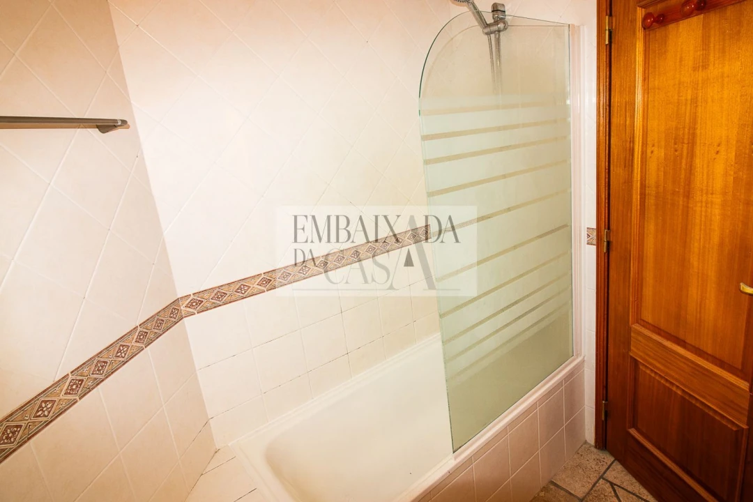 Moradia T3 para Venda em Sesimbra (Castelo) Foto 30