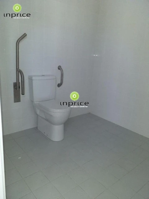 Loja para Venda em Aldeia Galega da Merceana e Aldeia Gavinha