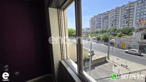 Apartamento T2 para Venda em Póvoa de Santo Adrião e Olival Basto