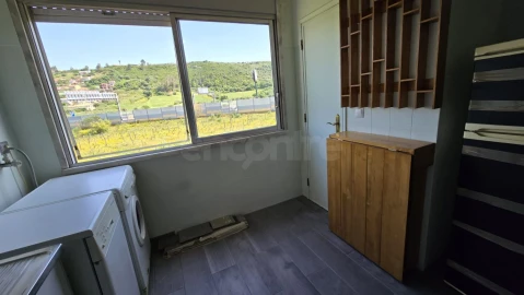 Apartamento T2 para Venda em Póvoa de Santo Adrião e Olival Basto