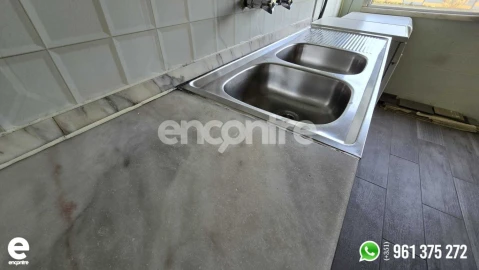 Apartamento T2 para Venda em Póvoa de Santo Adrião e Olival Basto