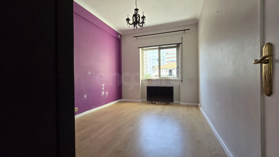 Apartamento T2 para Venda em Póvoa de Santo Adrião e Olival Basto Foto 81