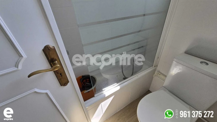 Apartamento T2 para Venda em Póvoa de Santo Adrião e Olival Basto Foto 5