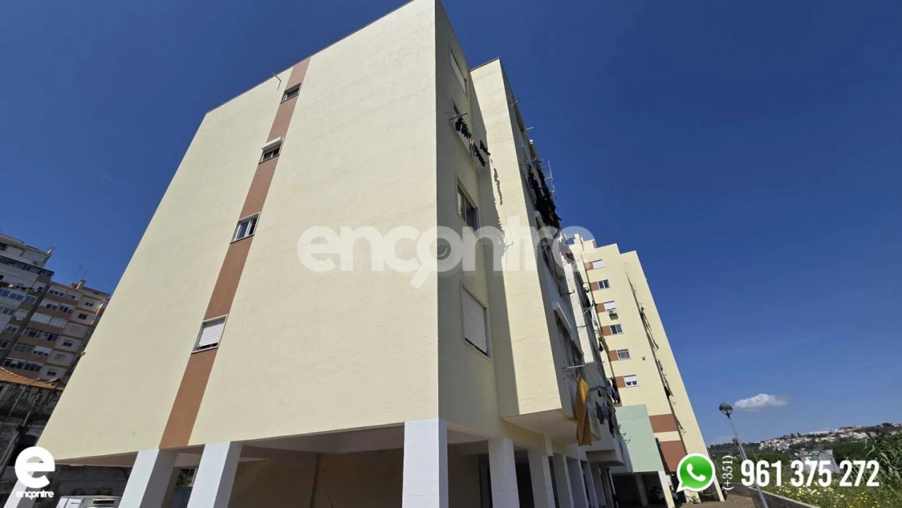 Apartamento T2 para Venda em Póvoa de Santo Adrião e Olival Basto Foto 52