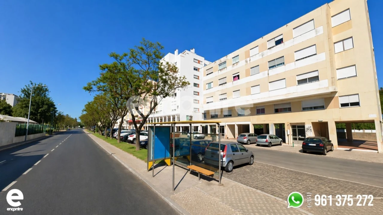 Apartamento T2 para Venda em Póvoa de Santo Adrião e Olival Basto Foto 54