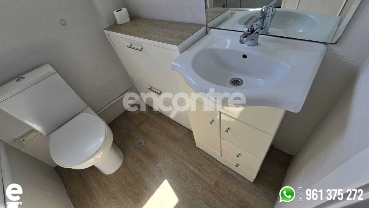 Apartamento T2 para Venda em Póvoa de Santo Adrião e Olival Basto Foto 13