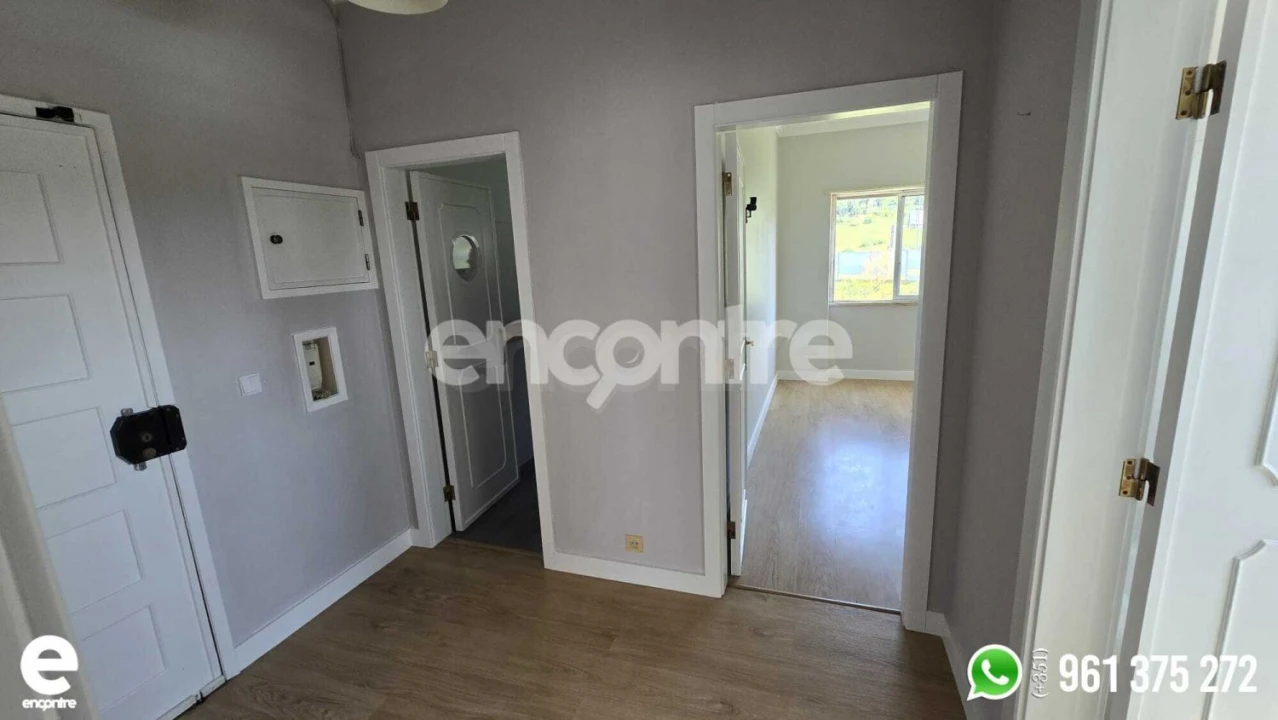 Apartamento T2 para Venda em Póvoa de Santo Adrião e Olival Basto Foto 2