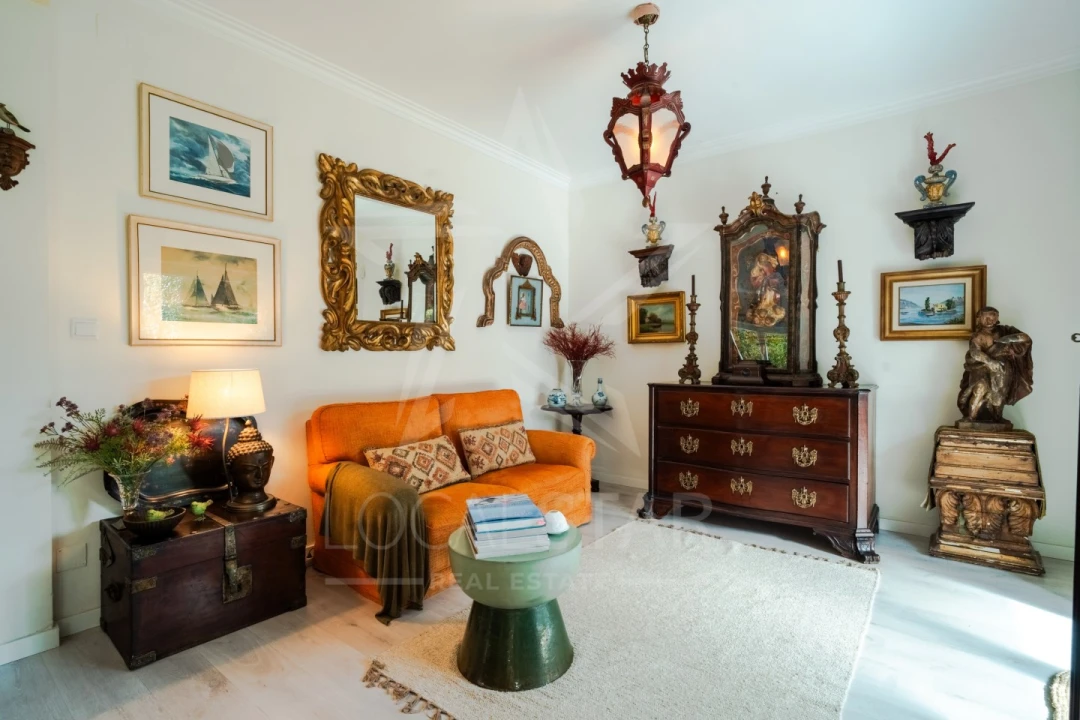 Moradia T5 para Venda em Carcavelos e Parede Foto 3