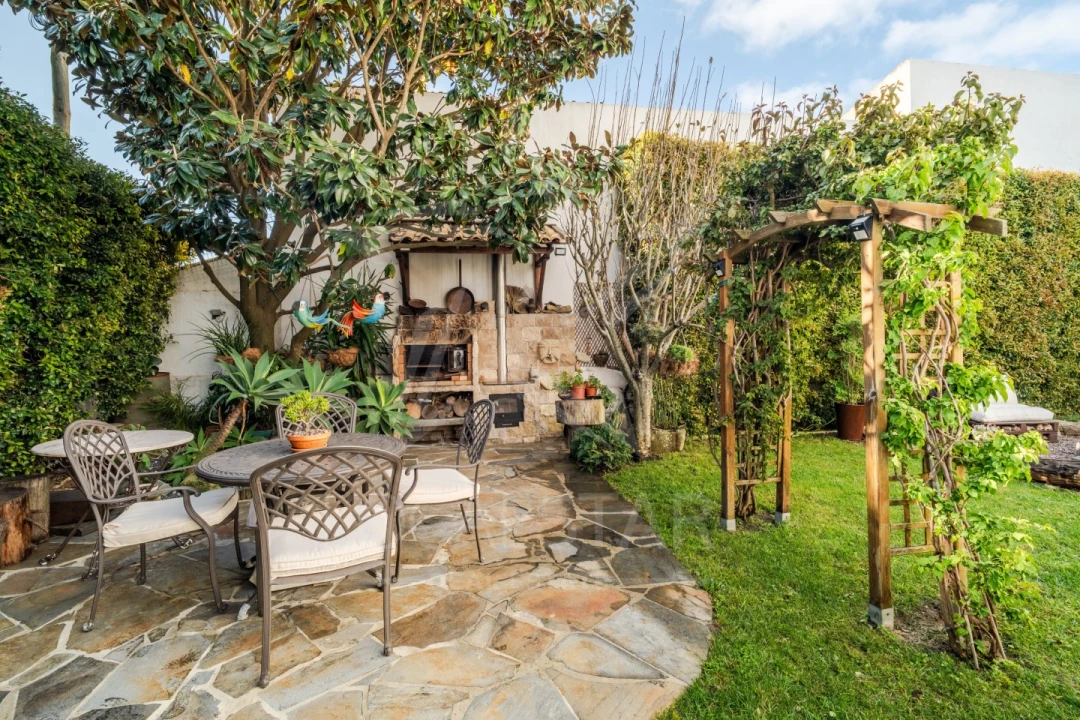 Moradia T5 para Venda em Carcavelos e Parede Foto 11