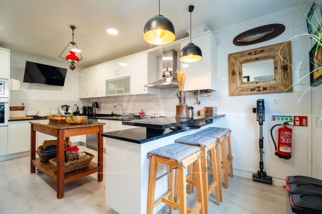 Moradia T5 para Venda em Carcavelos e Parede Foto 32