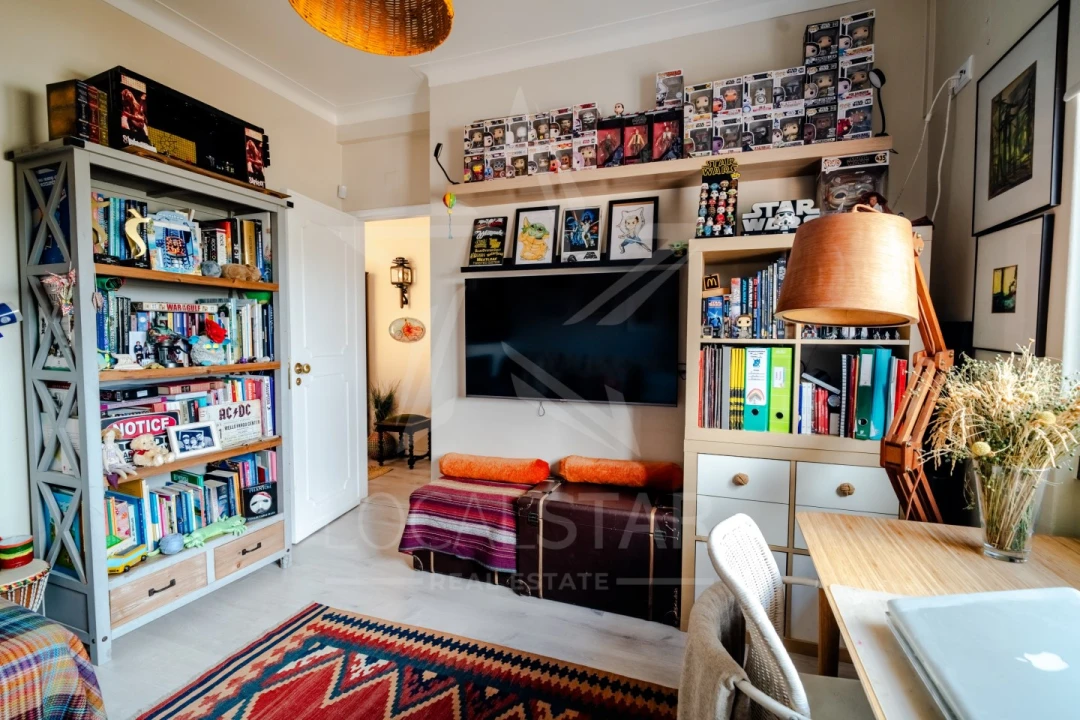 Moradia T5 para Venda em Carcavelos e Parede Foto 46