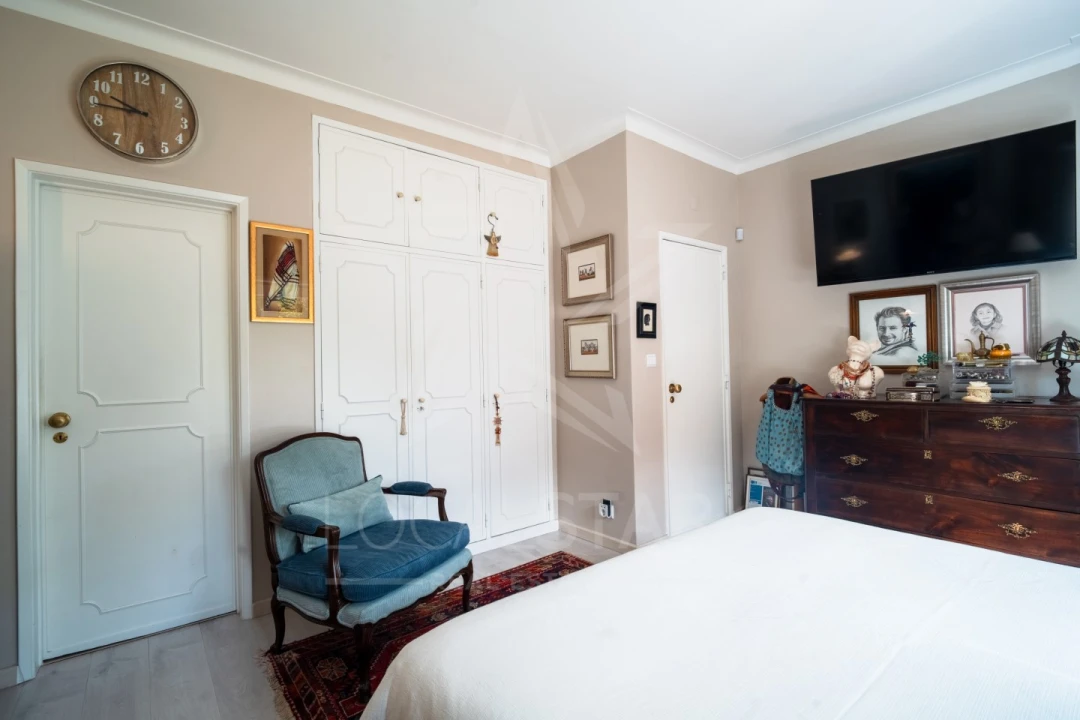 Moradia T5 para Venda em Carcavelos e Parede Foto 60