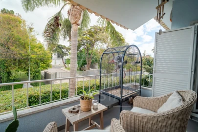 Moradia T5 para Venda em Carcavelos e Parede