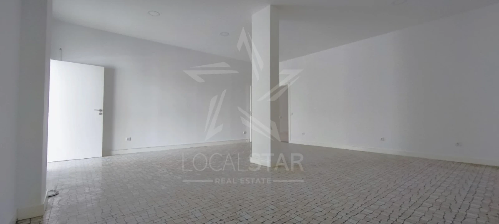 Armazém para Venda em Nossa Senhora do Pópulo, Coto e São Gregório Foto 7