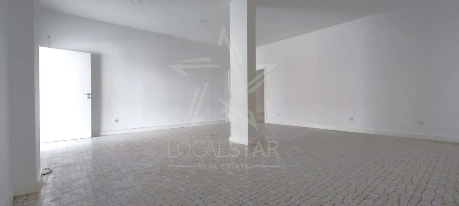 Armazém para Venda em Nossa Senhora do Pópulo, Coto e São Gregório Foto 8