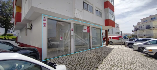Armazém para Venda em Nossa Senhora do Pópulo, Coto e São Gregório