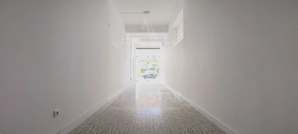 Armazém para Venda em Nossa Senhora do Pópulo, Coto e São Gregório