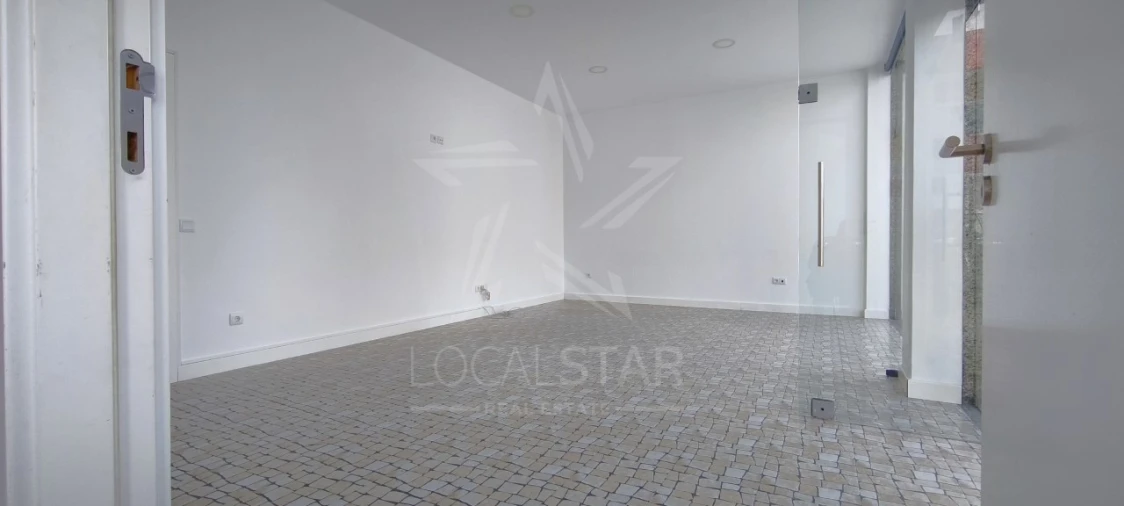 Armazém para Venda em Nossa Senhora do Pópulo, Coto e São Gregório Foto 4