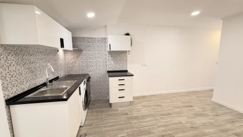 Moradia T1 para Venda em Alhandra, São João dos Montes e Calhandriz