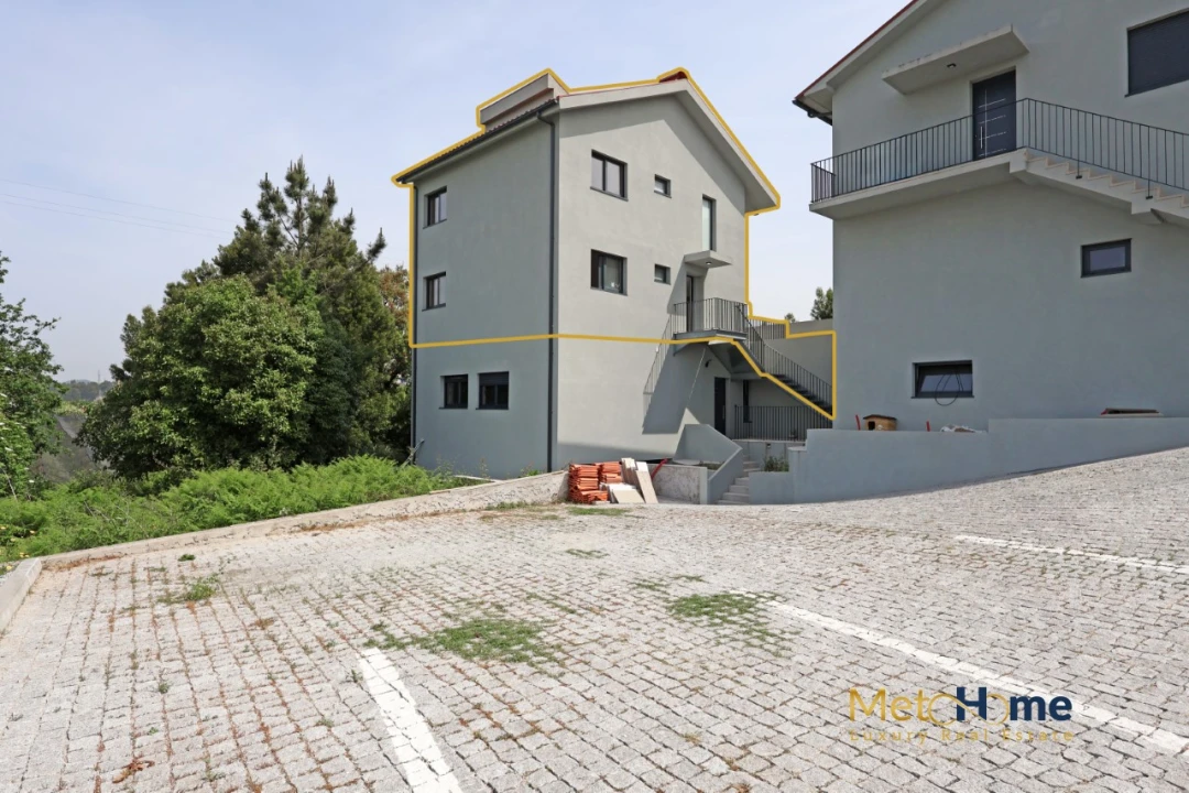 Moradia T3 para Venda em Fânzeres e São Pedro da Cova Foto 5