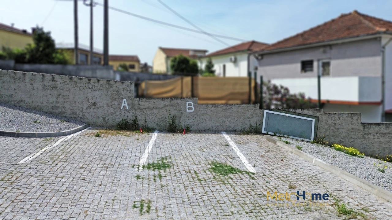 Moradia T3 para Venda em Fânzeres e São Pedro da Cova Foto 47