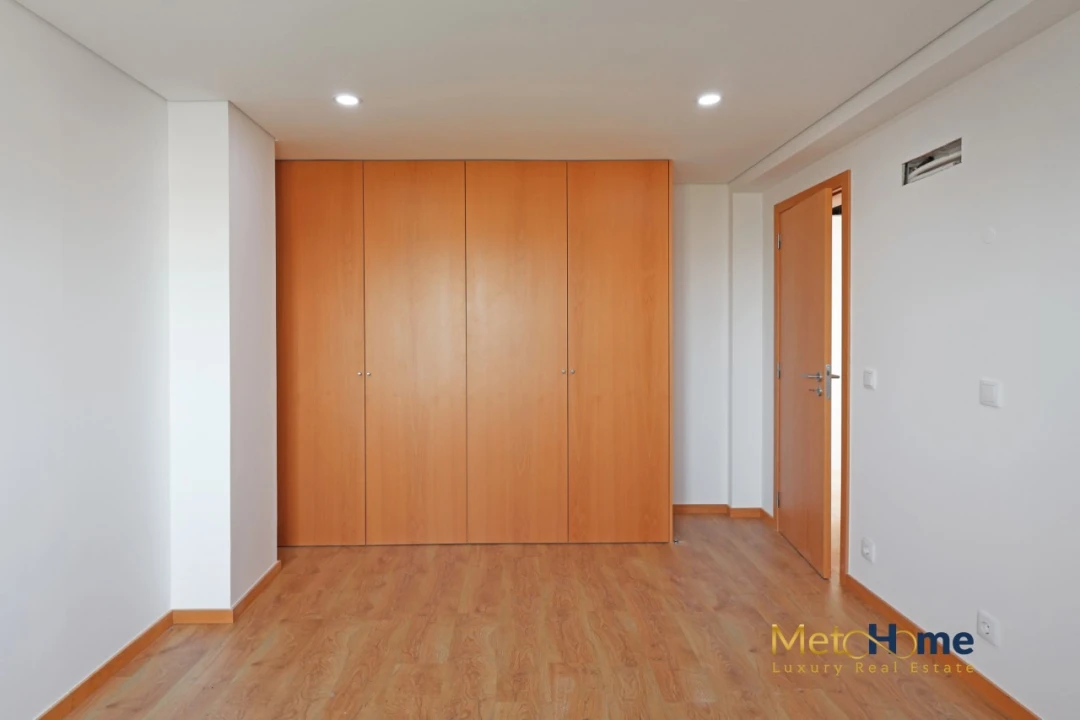 Moradia T3 para Venda em Fânzeres e São Pedro da Cova Foto 36