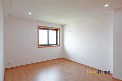 Moradia T3 para Venda em Fânzeres e São Pedro da Cova