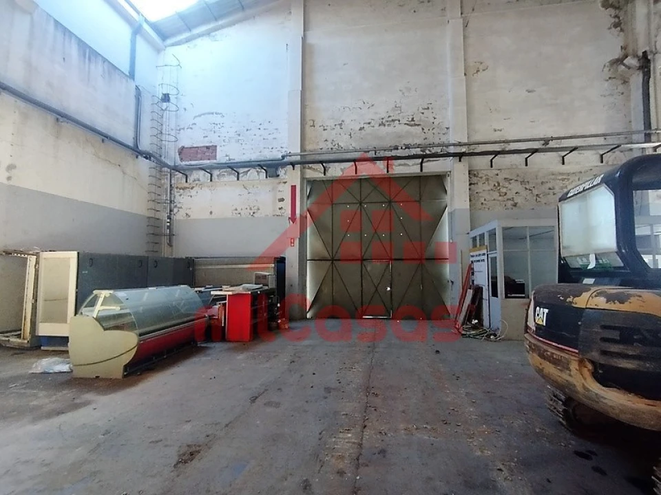 Armazém para Arrendamento em Santa Maria, São Pedro e Matacães Foto 6