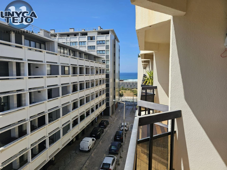 Apartamento T1 para Venda em Costa da Caparica Foto 6