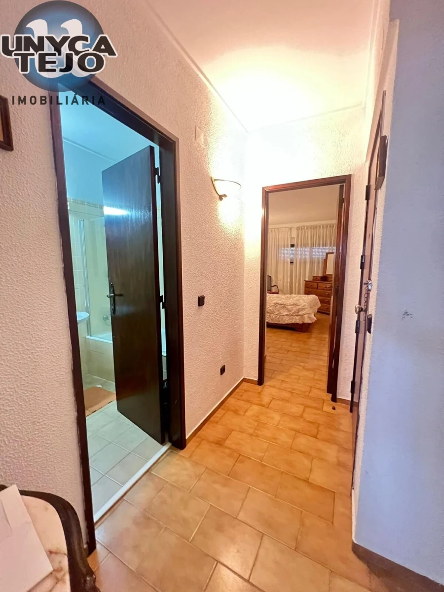 Apartamento T1 para Venda em Costa da Caparica Foto 7