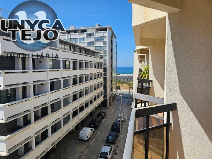 Apartamento T1 para Venda em Costa da Caparica Foto 33
