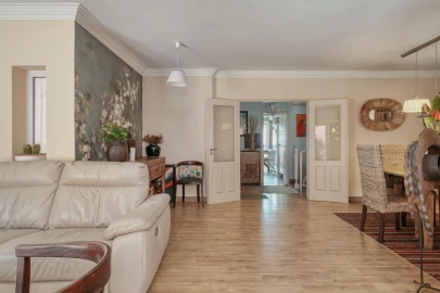 Moradia T5 para Venda em Cascais e Estoril